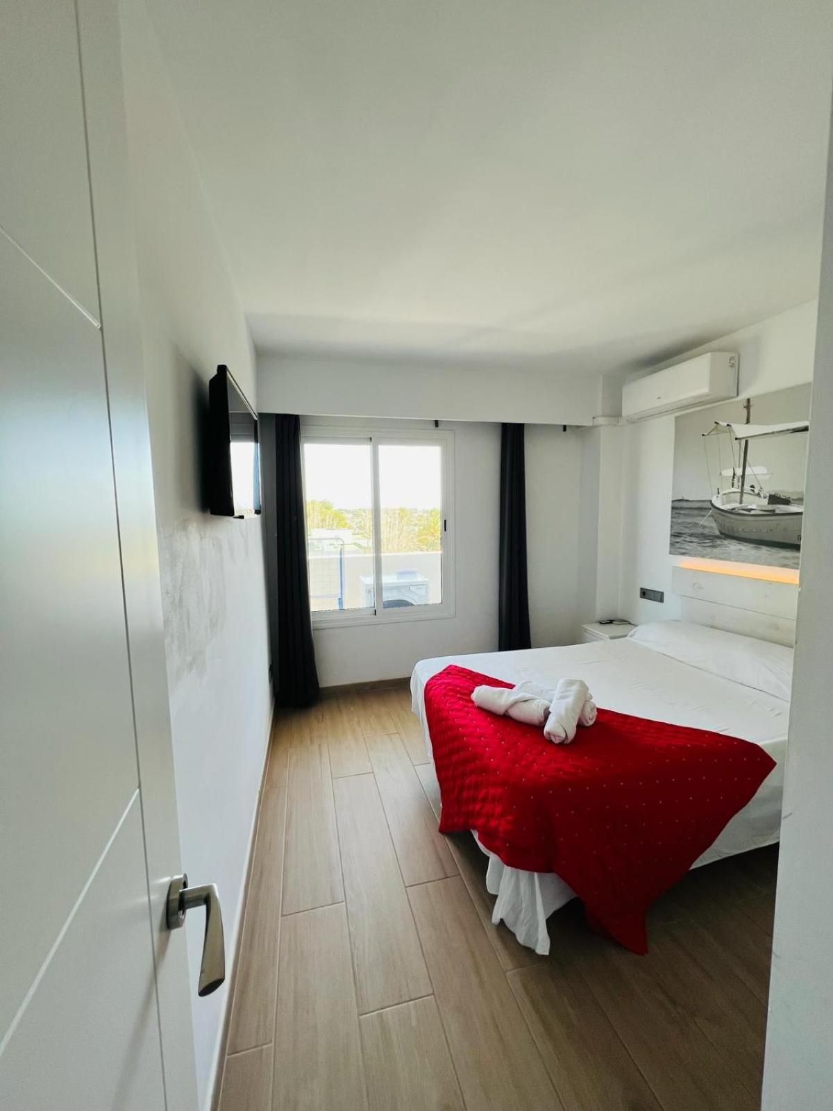 Bright Apartment In Puerto Alcudia Port d'Alcúdia Exterior foto